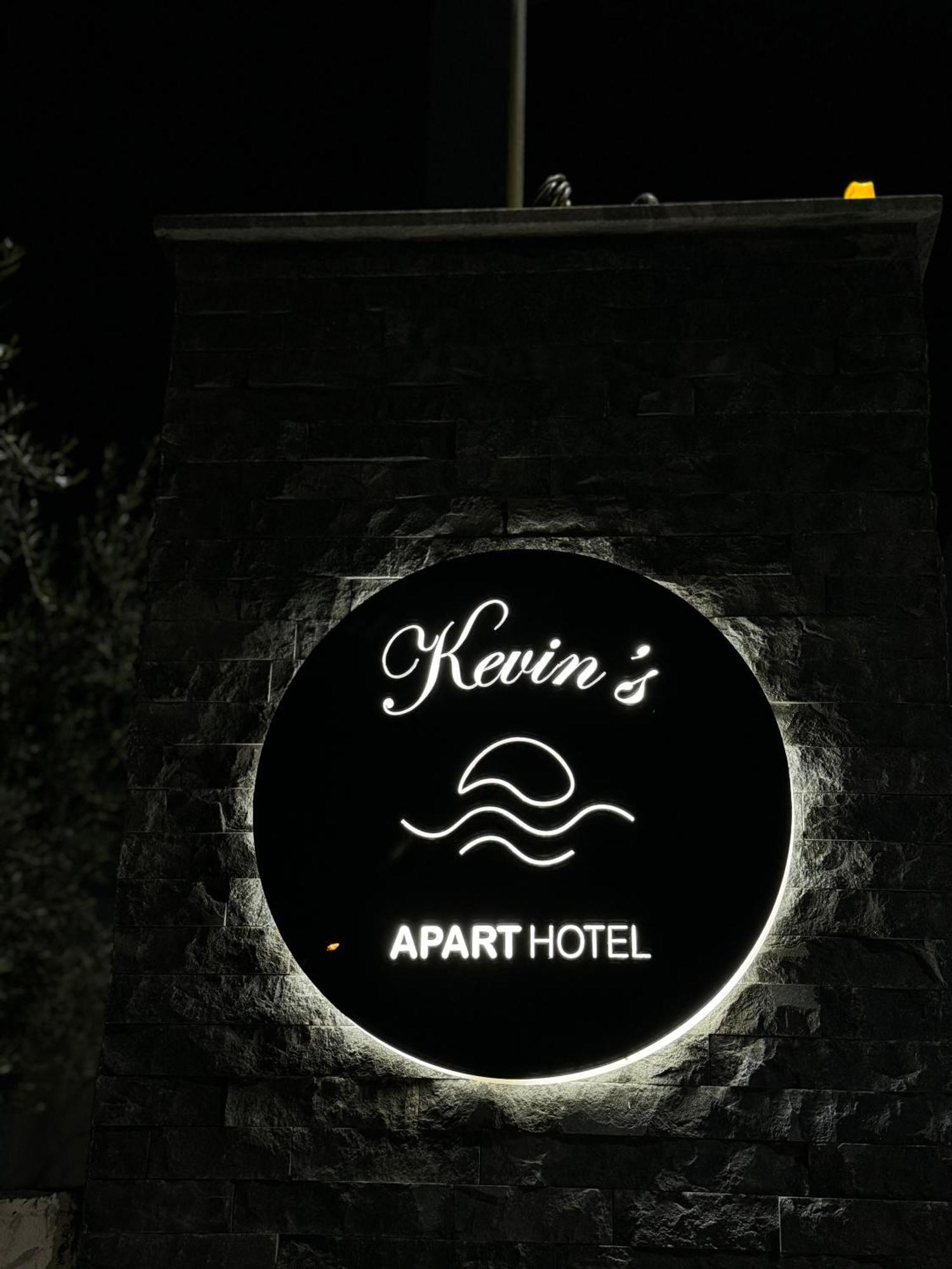 Kevin'S Aparthotel Влёра Экстерьер фото